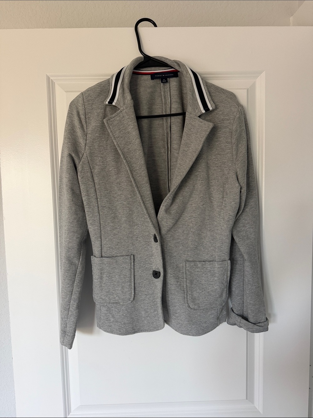 Tommy Hilfiger Light Gray Knit Blazer with Striped Collar